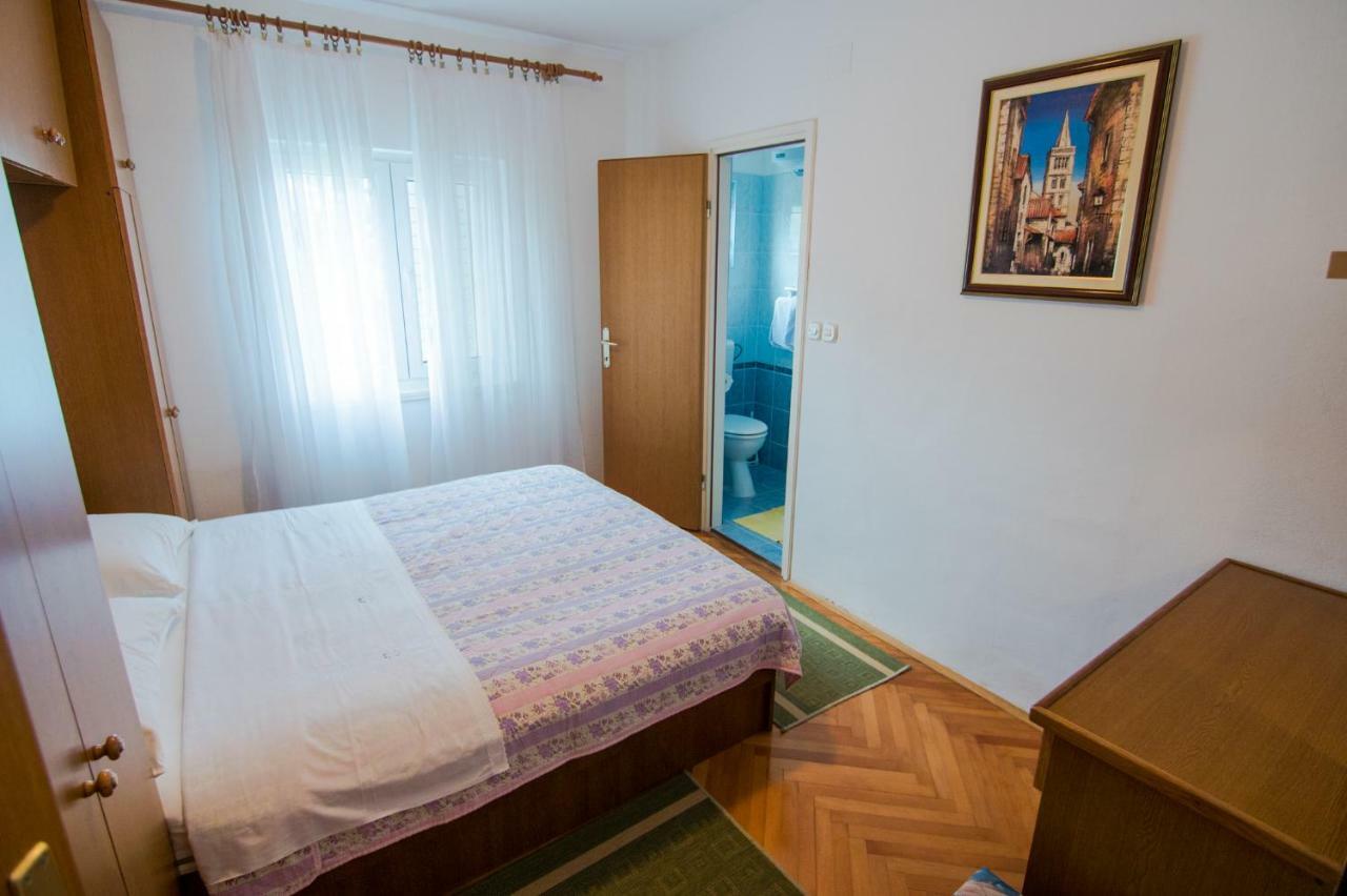 Apartments Picolo Paradiso Miljenko Debelic Barbat na Rabu Buitenkant foto
